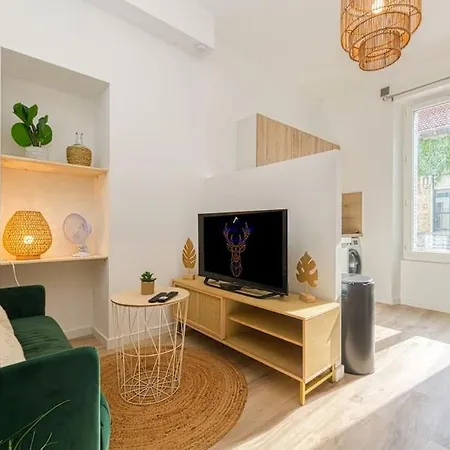 Esprit Jungle : Equipe, Chambre, Wifi Fibre * غرونوبل
