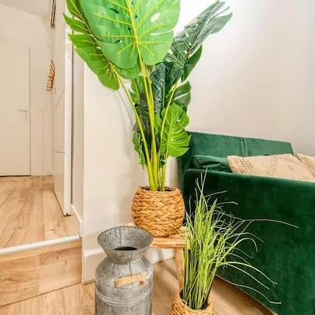 Esprit Jungle : Equipe, Chambre, Wifi Fibre * Grenoble